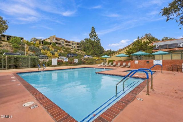 751 Birchpark Circle 102, Thousand Oaks, CA 91360