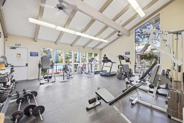 751 Birchpark Circle 102, Thousand Oaks, CA 91360