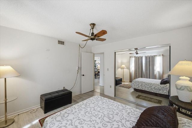 7050 SUNSET DRIVE S 216, St Petersburg, FL 33707