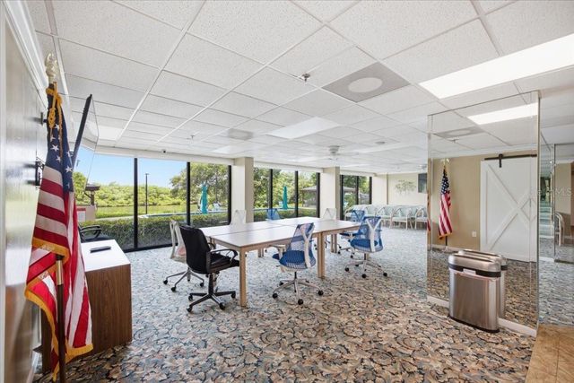 7050 SUNSET DRIVE S 216, St Petersburg, FL 33707