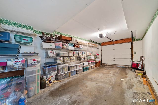 25 Florence Road 19, Branford, CT 06405