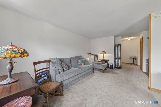 25 Florence Road 19, Branford, CT 06405
