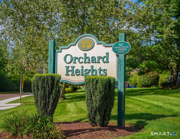 25 Florence Road 19, Branford, CT 06405