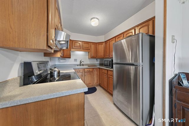 25 Florence Road 19, Branford, CT 06405