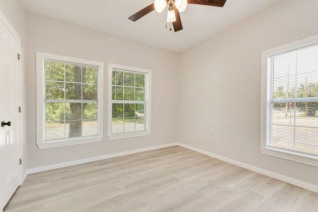 2203 Wesley Street, Greenville, TX 75401