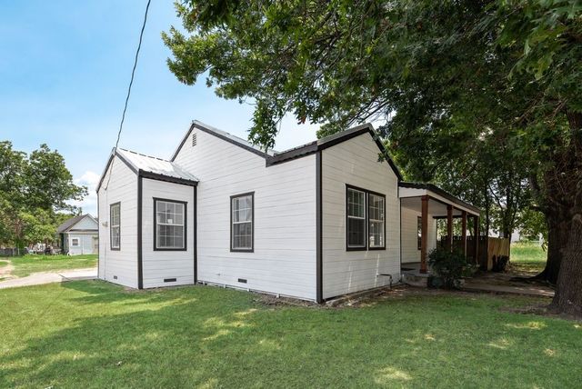 2203 Wesley Street, Greenville, TX 75401