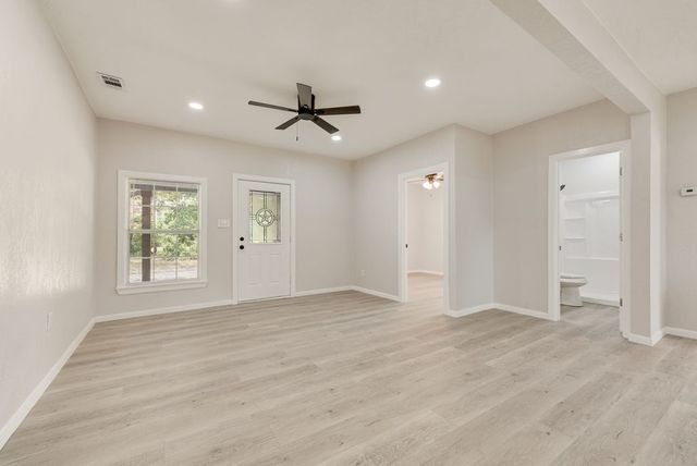 2203 Wesley Street, Greenville, TX 75401