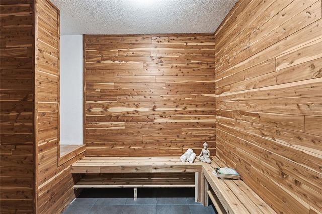 1584 OAK LANE, Clearwater, FL 33764