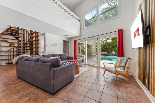 1584 OAK LANE, Clearwater, FL 33764