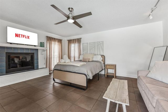 1584 OAK LANE, Clearwater, FL 33764