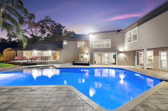 1584 OAK LANE, Clearwater, FL 33764