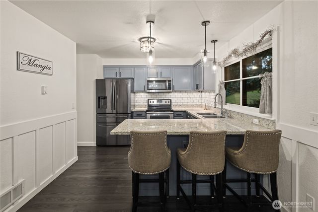 11916 350th Place NE, Carnation, WA 98014