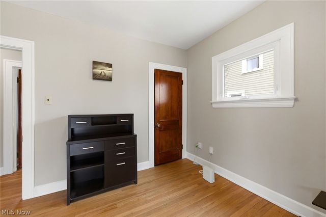 1284 Jackson Avenue, Lakewood, OH 44107