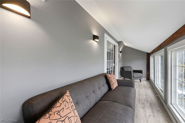 1284 Jackson Avenue, Lakewood, OH 44107