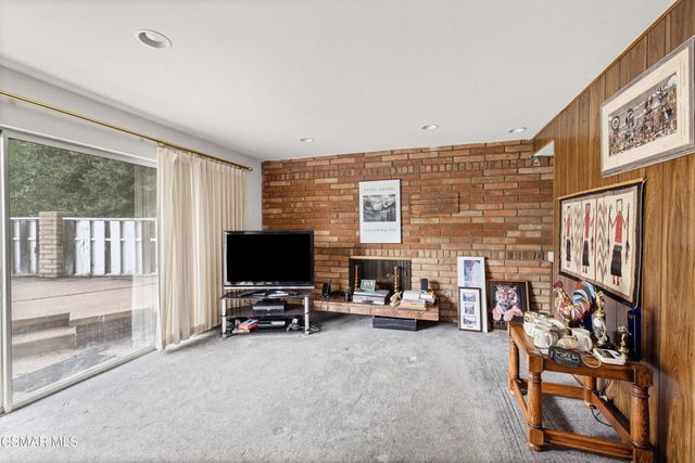 1035 Brookview Avenue, Westlake Village, CA 91361