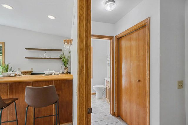 4862 Hickory Trail, Middleton, WI 53562