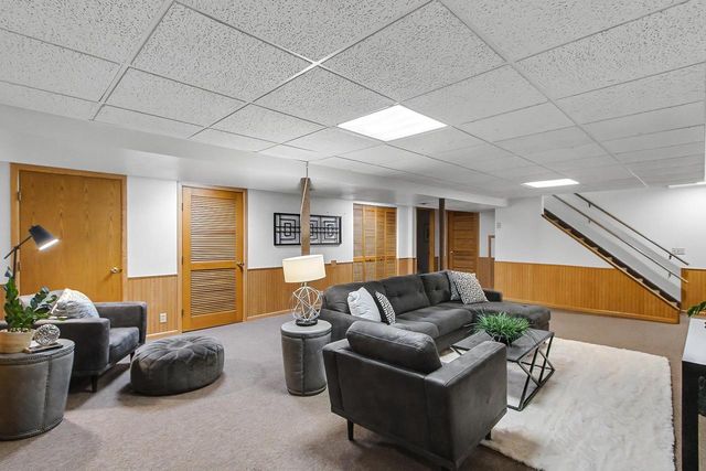 4862 Hickory Trail, Middleton, WI 53562