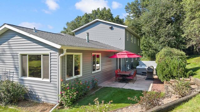 4862 Hickory Trail, Middleton, WI 53562