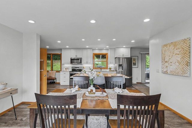 4862 Hickory Trail, Middleton, WI 53562