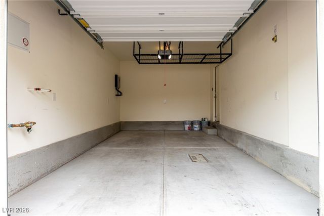 7945 Whisper Words Avenue, Las Vegas, NV 89113