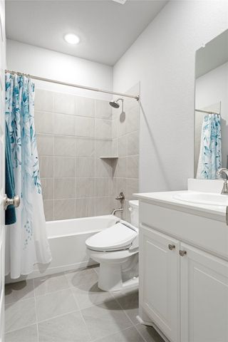 125 Rosehaven Drive, Greenville, TX 75402