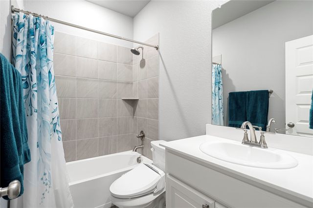 125 Rosehaven Drive, Greenville, TX 75402