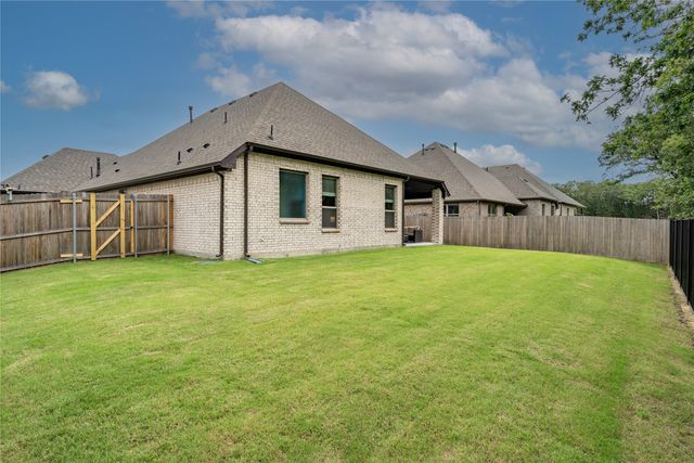 125 Rosehaven Drive, Greenville, TX 75402