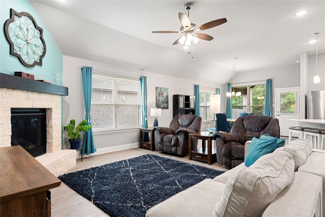 125 Rosehaven Drive, Greenville, TX 75402