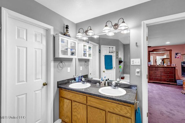 163 E Inda Road, Perkinston, MS 39573