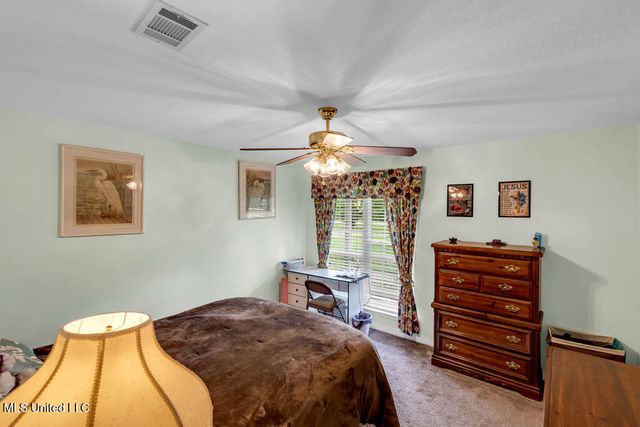 163 E Inda Road, Perkinston, MS 39573