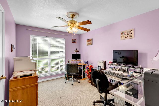 163 E Inda Road, Perkinston, MS 39573