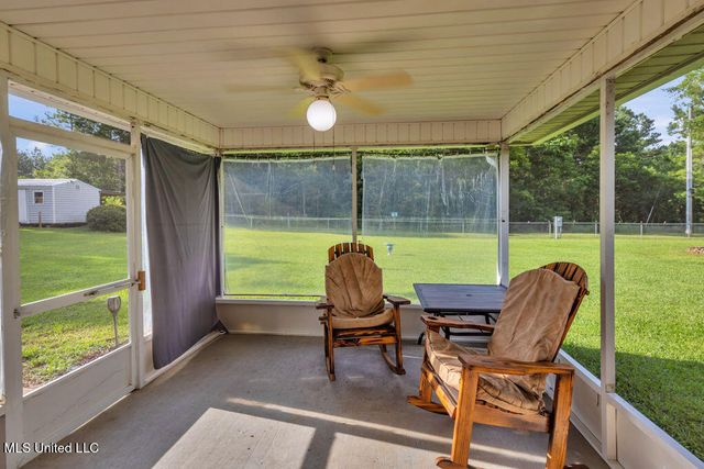 163 E Inda Road, Perkinston, MS 39573