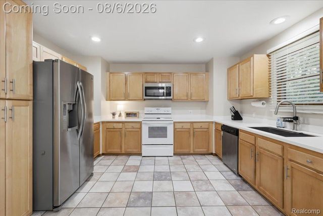 4550 Hummer Lake Road, Brandon Charter Township, MI 48462