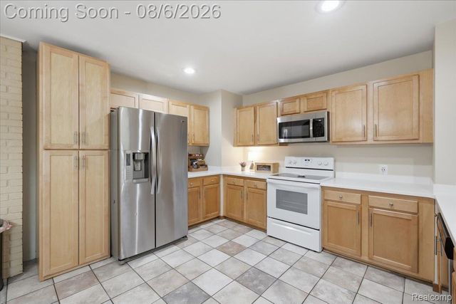 4550 Hummer Lake Road, Brandon Charter Township, MI 48462