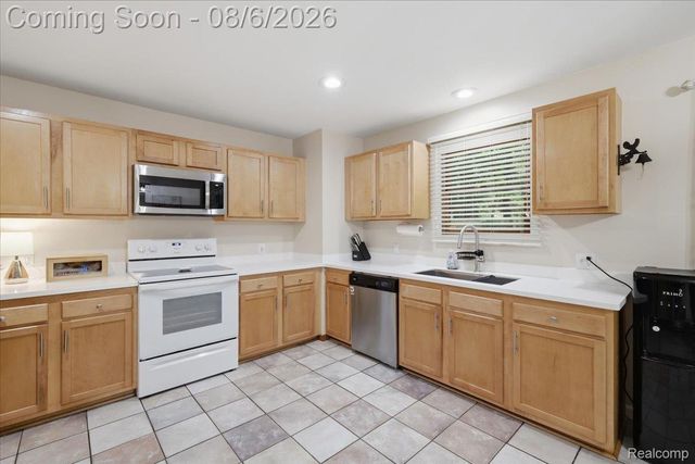 4550 Hummer Lake Road, Brandon Charter Township, MI 48462