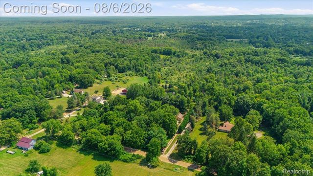 4550 Hummer Lake Road, Brandon Charter Township, MI 48462