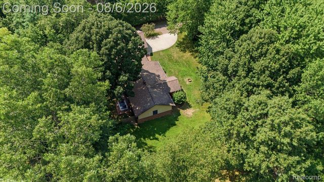 4550 Hummer Lake Road, Brandon Charter Township, MI 48462
