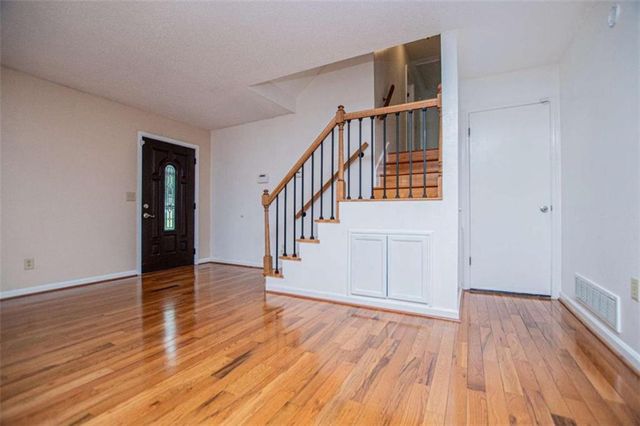 284 Katie Lane, Carrollton, GA 30117