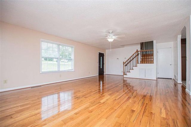 284 Katie Lane, Carrollton, GA 30117