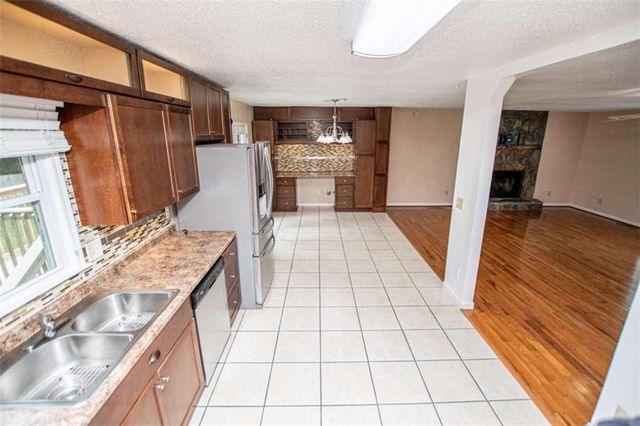 284 Katie Lane, Carrollton, GA 30117