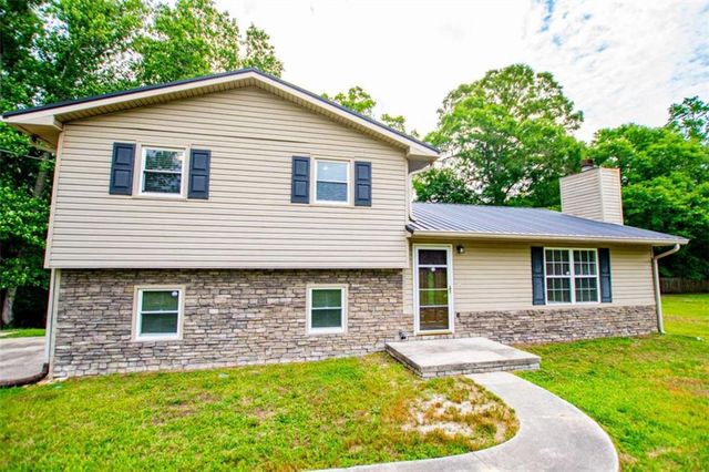 284 Katie Lane, Carrollton, GA 30117