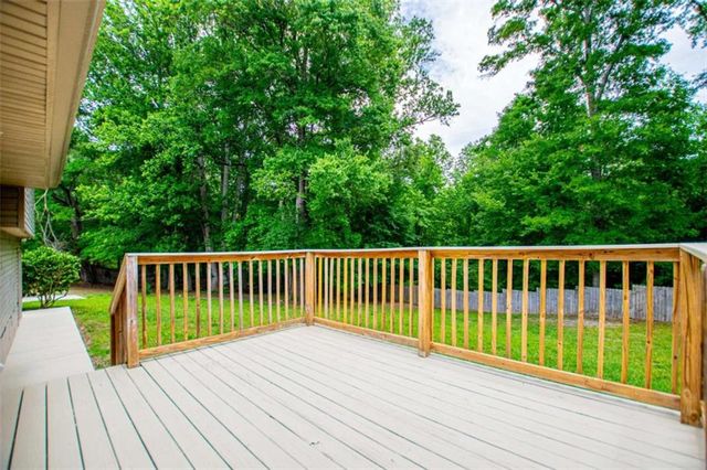 284 Katie Lane, Carrollton, GA 30117
