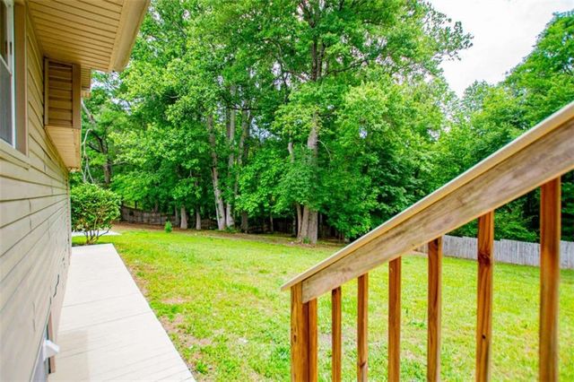 284 Katie Lane, Carrollton, GA 30117