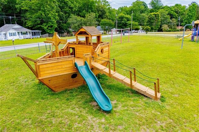 284 Katie Lane, Carrollton, GA 30117