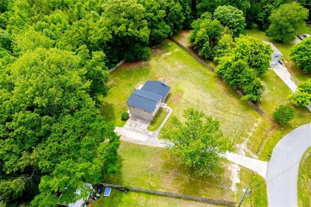 284 Katie Lane, Carrollton, GA 30117