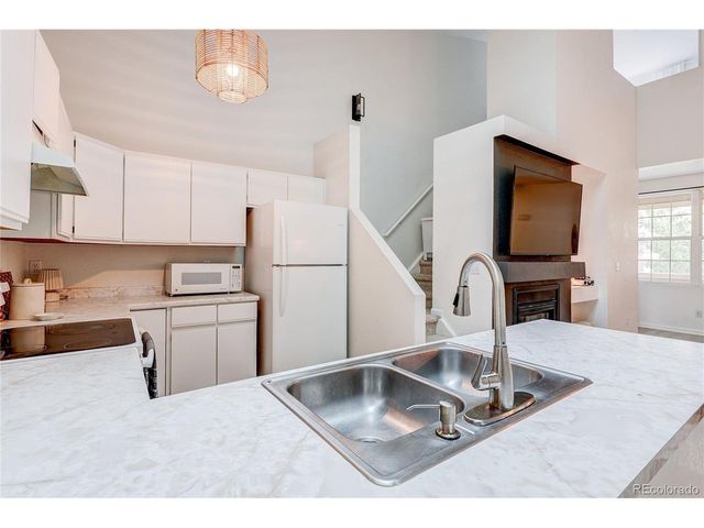 2812 W Centennial Dr D, Littleton, CO 80123