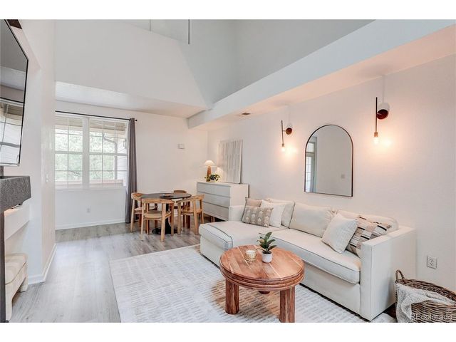 2812 W Centennial Dr D, Littleton, CO 80123