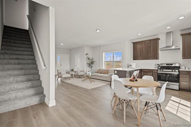 3229 Lohr Road, Ann Arbor, MI 48108