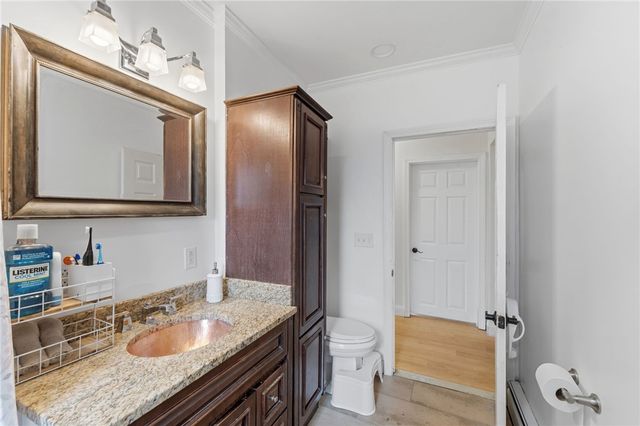 230 School Street, Lincoln, RI 02865