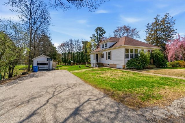 230 School Street, Lincoln, RI 02865